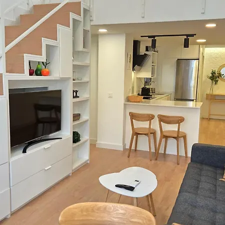 Del Parque Flats Dos Aceras Penthouse Apartment Malaga