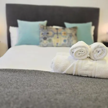 Del Parque Flats Dos Aceras Penthouse Apartment *