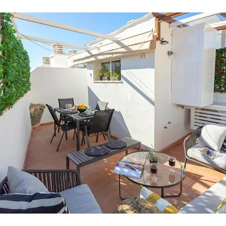 Del Parque Flats Dos Aceras Penthouse Apartment Malaga
